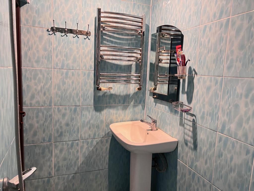 20 Yanvar metrosu Yasamal Cəfər Cəfərov küç.5 60 kv.m 2 otaq 5/1