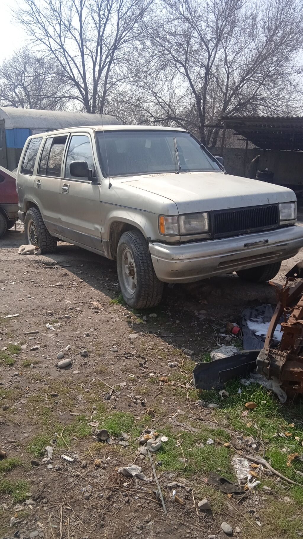 Isuzu Trooper