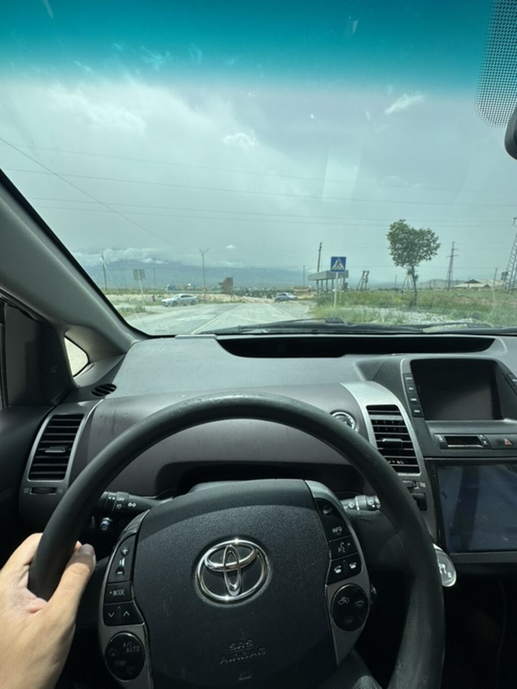 Toyota Prius: 2004 г., 1.5 л, Автомат, Гибрид, Хэтчбэк: фото 4