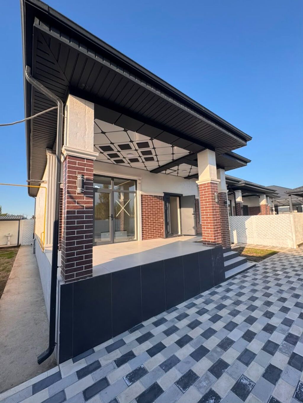 4 комнаты, 125 м², 4 соток, Бишкек, Киркомстром Агентство недвижимости: фото 3