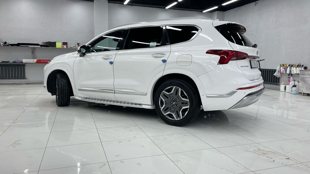 Hyundai Santa Fe: 2021 г., 1.6 л, Автомат, Гибрид, Кроссовер: фото 4