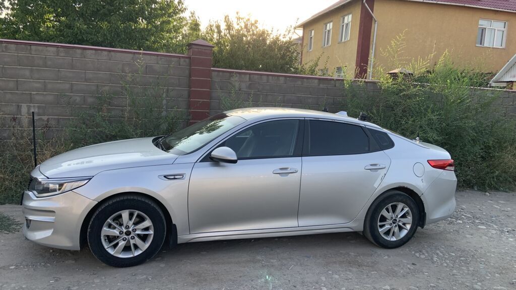 Kia K5: 2016 г., 2 л, Автомат, Газ, Седан: фото 2
