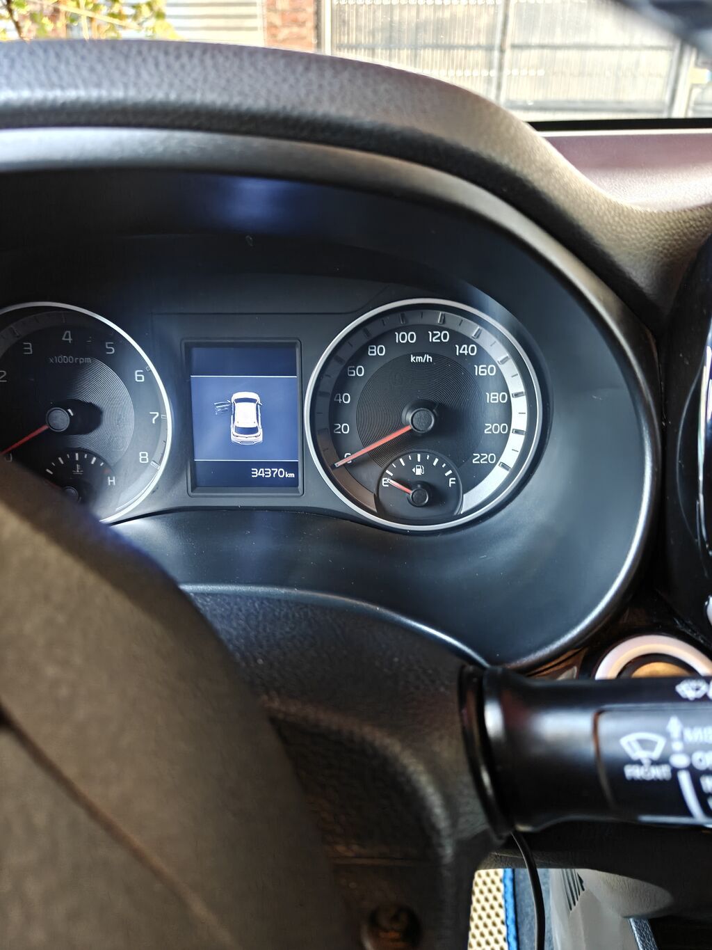 Kia Stonic: 2020 г., 1.4 л, Автомат, Газ, Кроссовер: фото 7