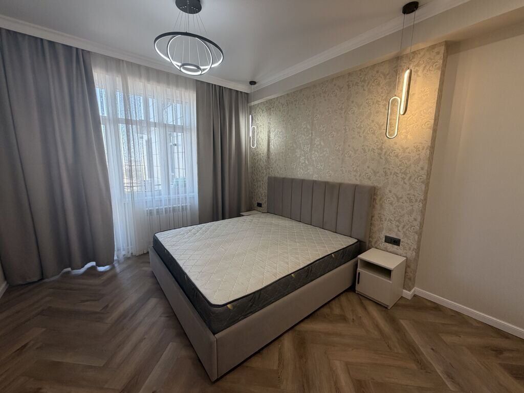 3 комнаты, 79 м², Азия Молл 7 этаж, Дизайнерский ремонт: фото 2