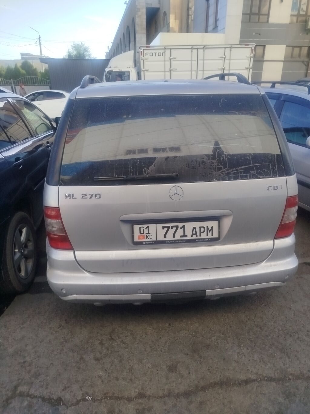 Mercedes-Benz ML-Class: 2003 г., 2.7 л, Автомат, Дизель, Кроссовер: фото 2