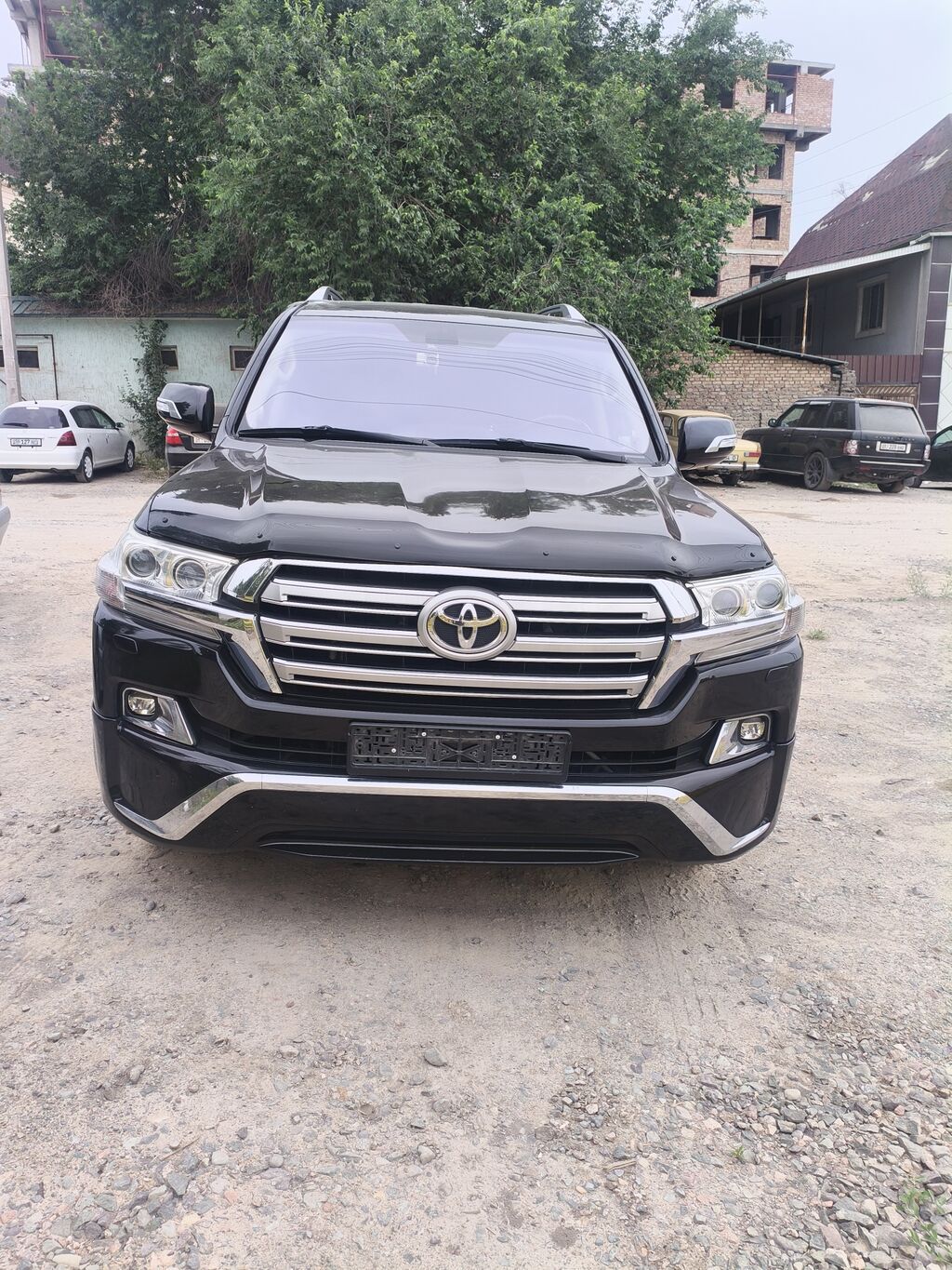 Toyota Land Cruiser: 2011 г., Автомат, Внедорожник: фото 6