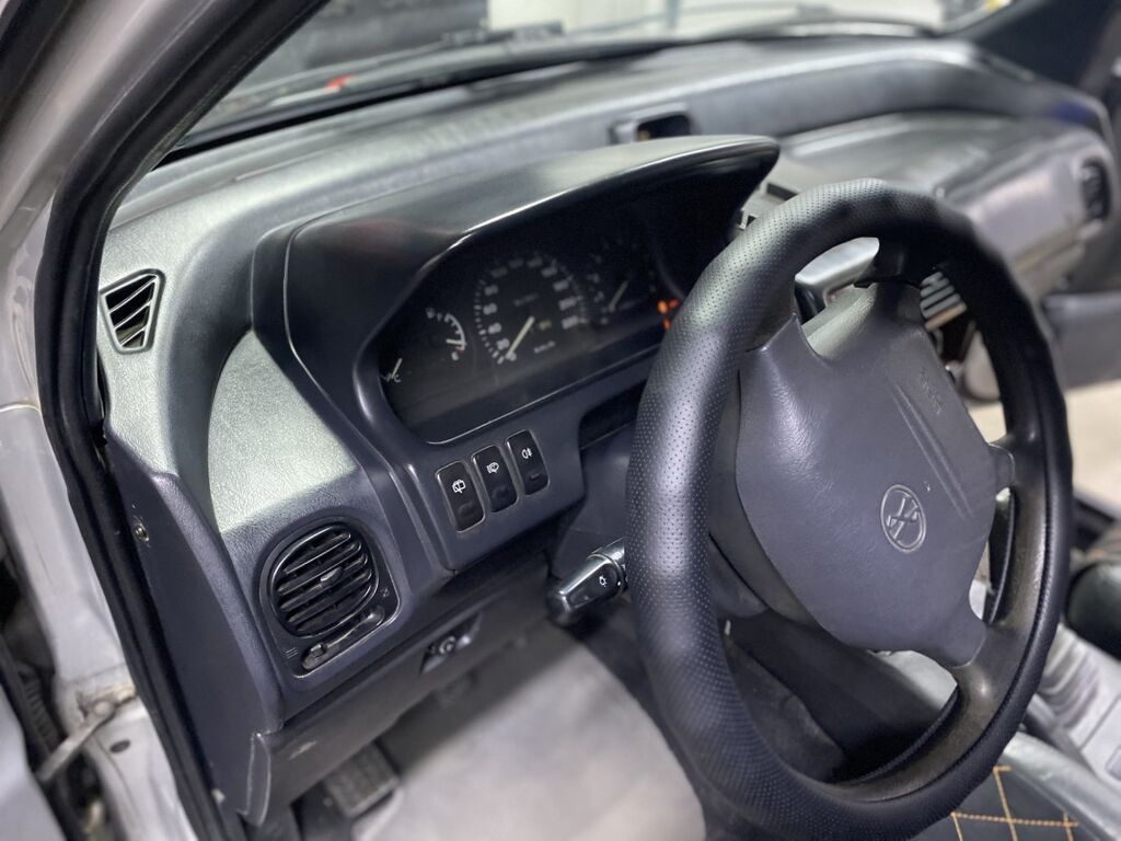 Hyundai Santamo: 2000 г., 2 л, Механика, Газ, Минивэн: фото 6