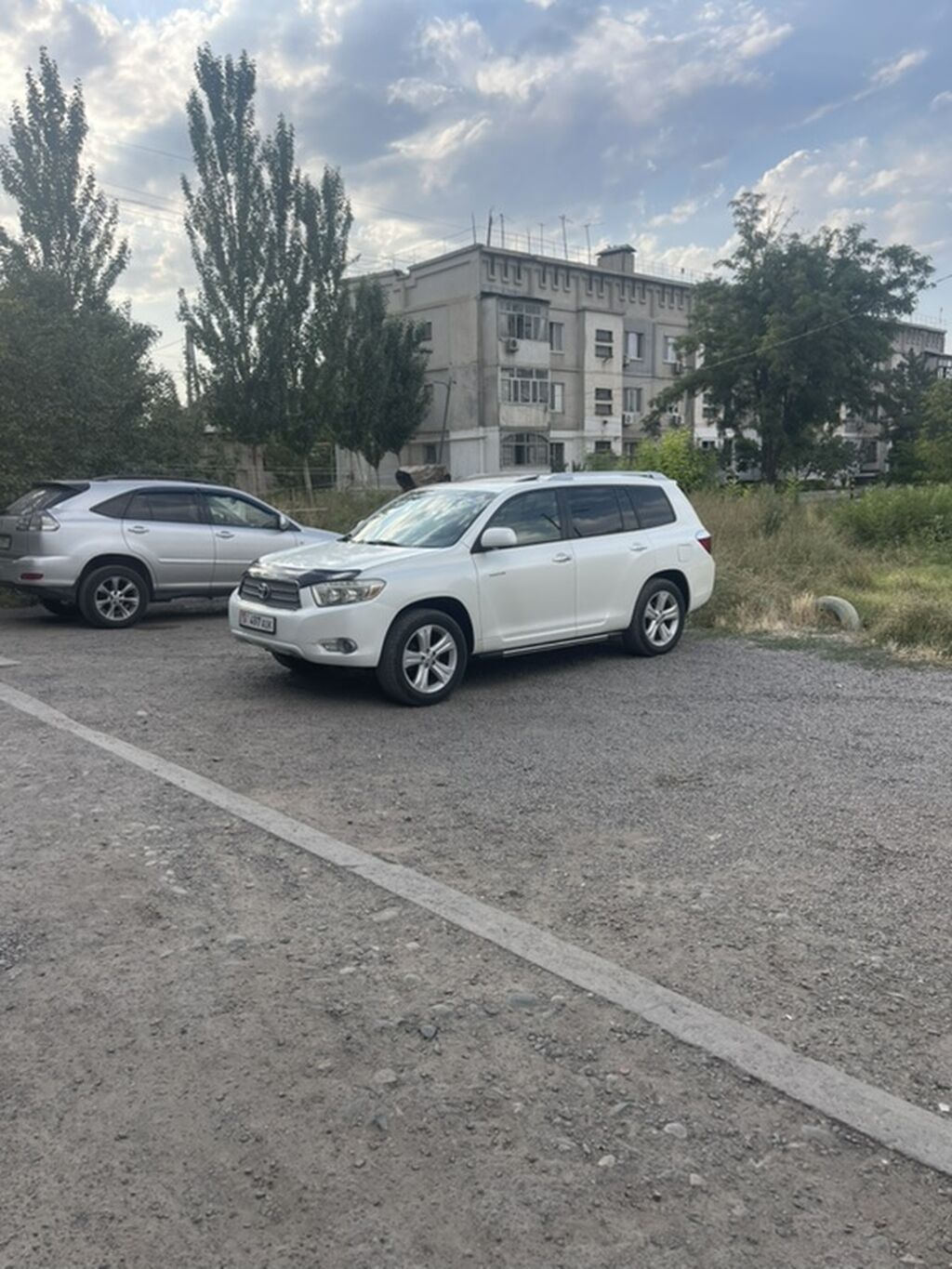 Toyota Highlander: 2009 г., Кроссовер: фото 4