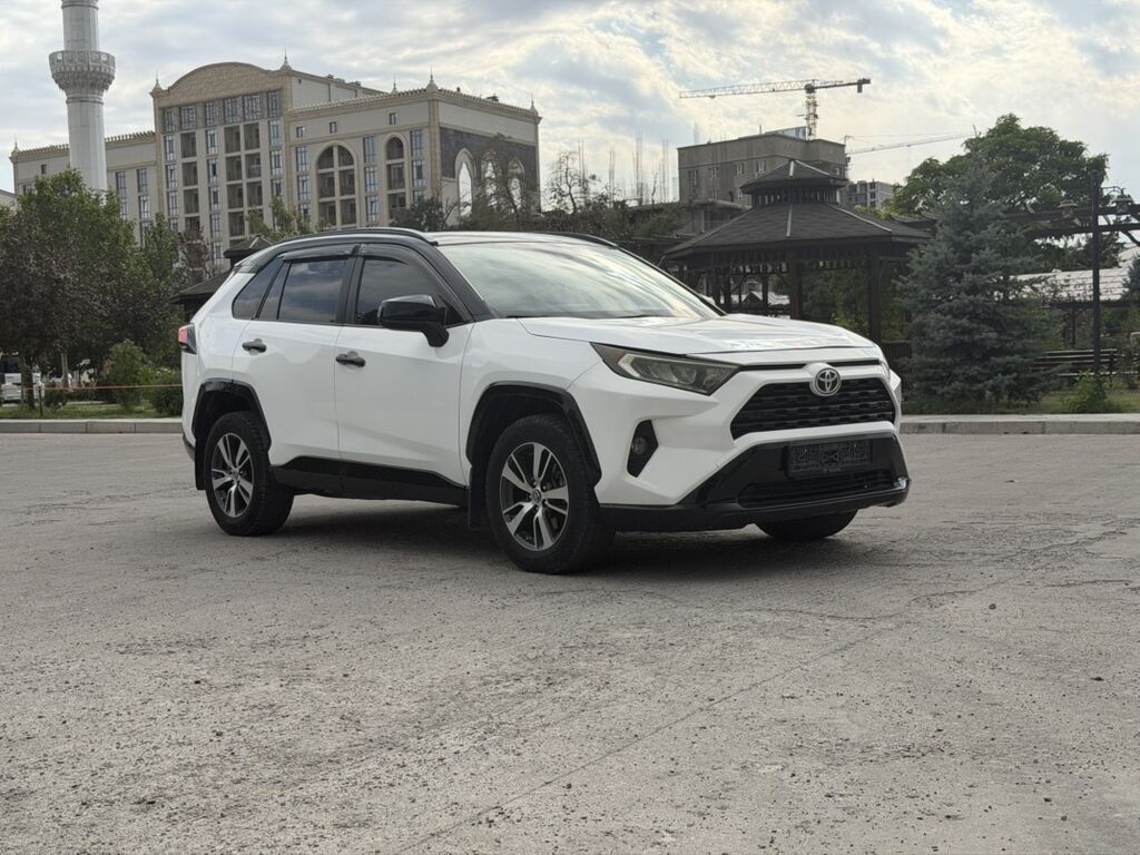 Toyota RAV4: 2020 г., 2.5 л, Автомат, Бензин, Кроссовер: фото 4