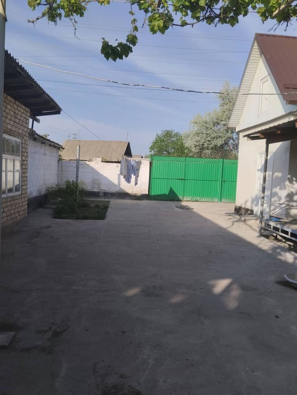 Продается жилой дом с просторным двором и хозяйственными постройками в: фото 3