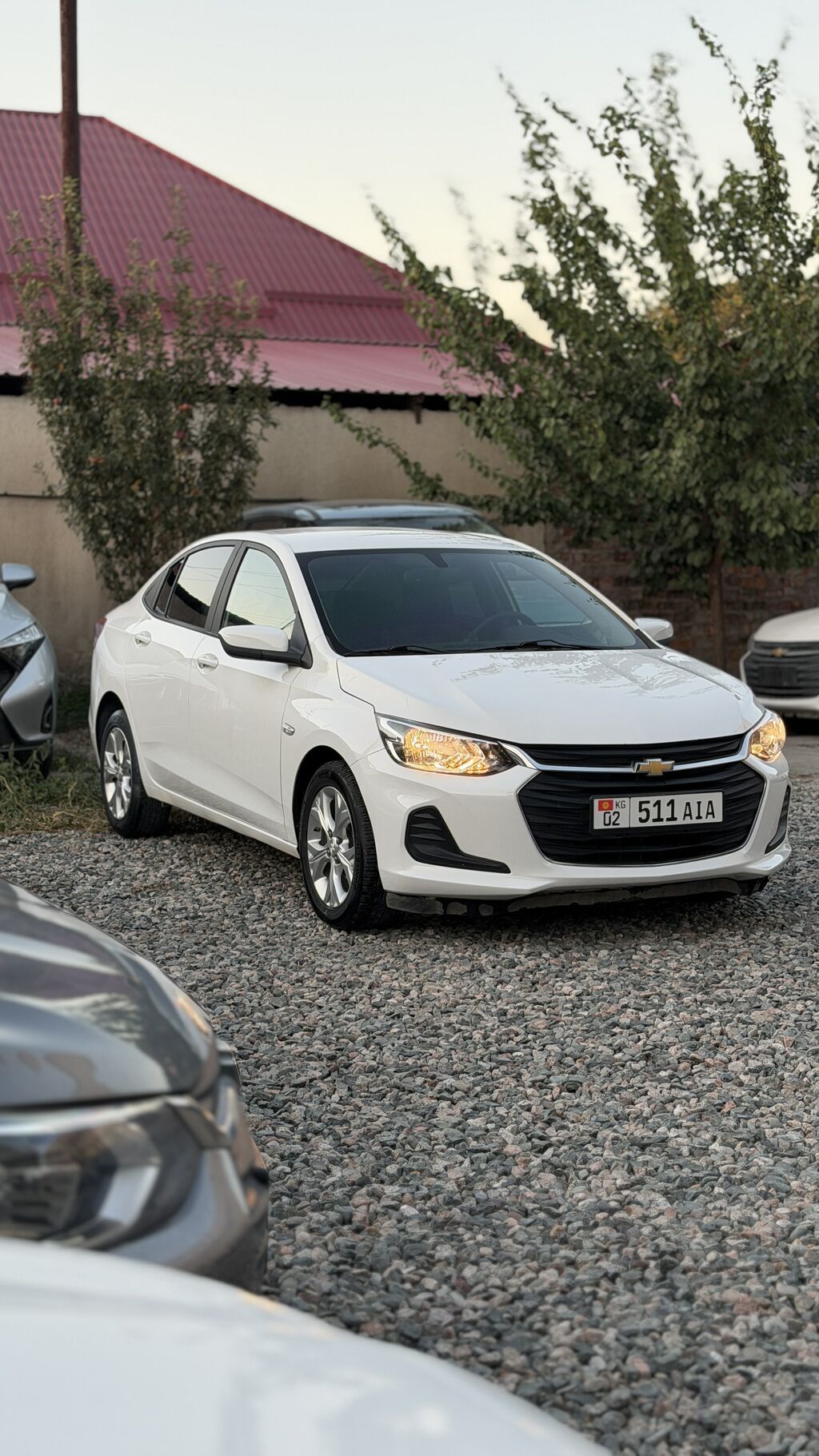 Chevrolet Onix: 2020 г., 1 л, Автомат, Бензин, Седан: фото 3
