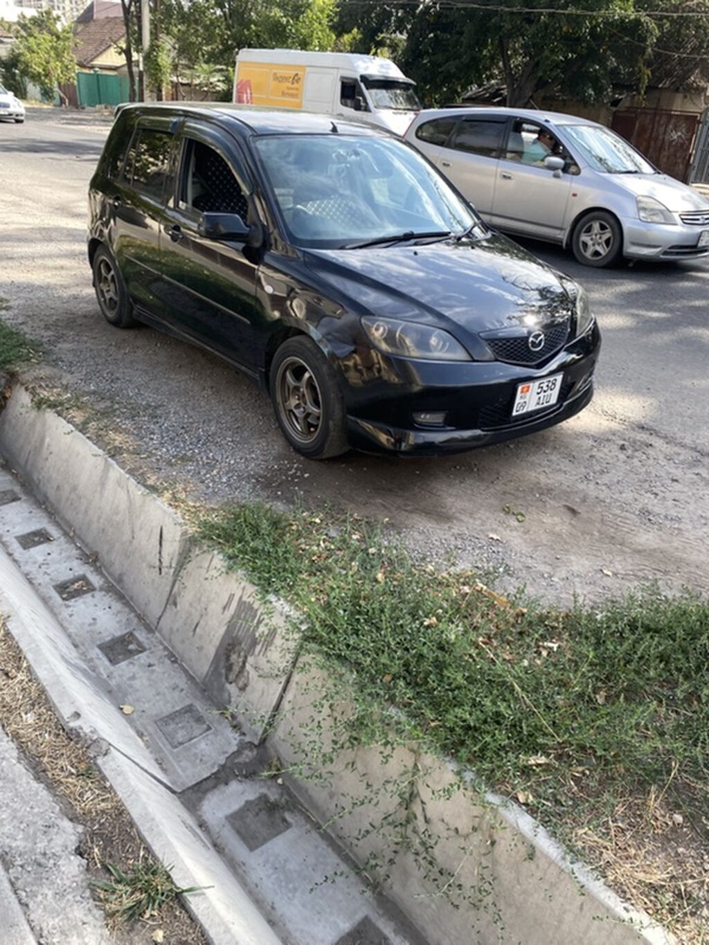 Mazda Verisa: 2003 г., 1.3 л, Автомат, Хэтчбэк: фото 2