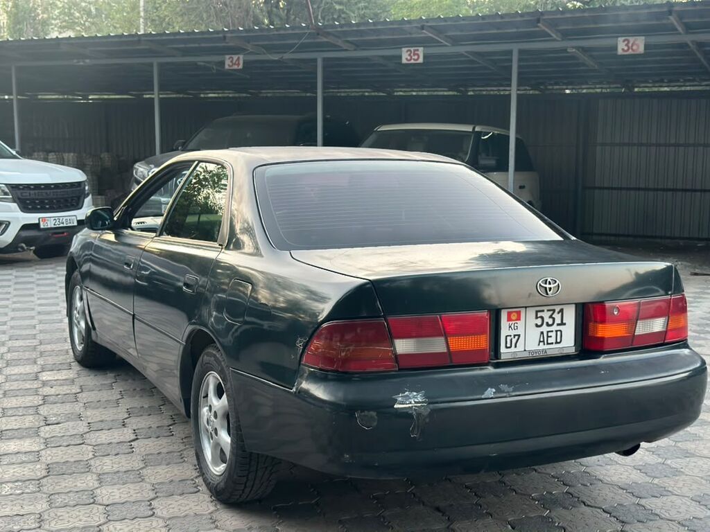 Продам Toyota Camry 1998 г., 2.5 л, автомат: фото 4