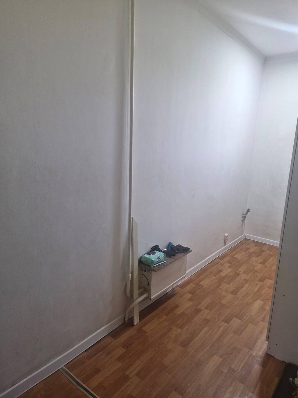 3 комнаты, 70 м², 106 серия, 6 этаж, Косметический ремонт — фото 7