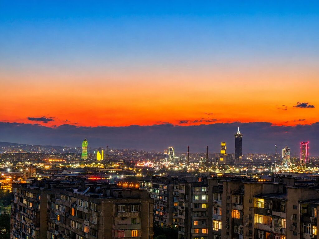 3 otaqlı, Yeni tikili, 108 kv. m