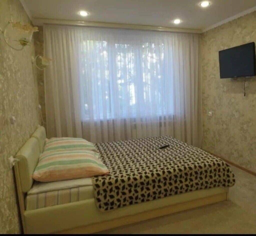 2 комнаты, Таш-Рабат ТРЦ, Постельное белье, Кондиционер, Парковка: фото 2