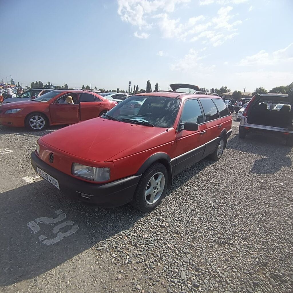 Volkswagen Passat Variant: 1989 г., 1.8 л, Механика, Бензин, Универсал: фото 2