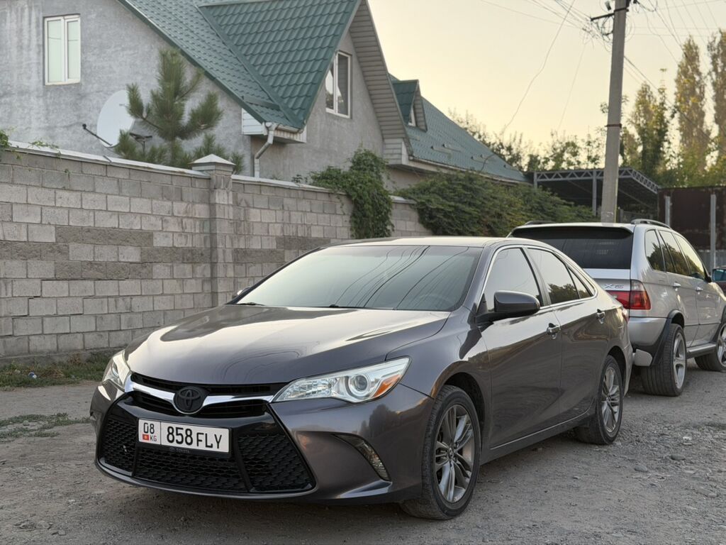 Toyota Camry: 2016 г., 2.5 л, Автомат, Бензин, Седан: фото 3