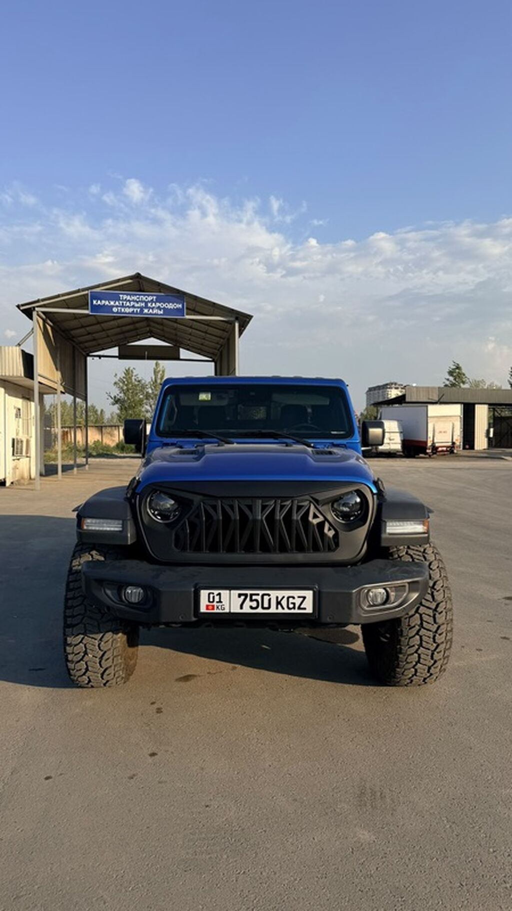 Jeep Gladiator: 2020 г., 3.6 л, Автомат, Бензин, Пикап: фото 3