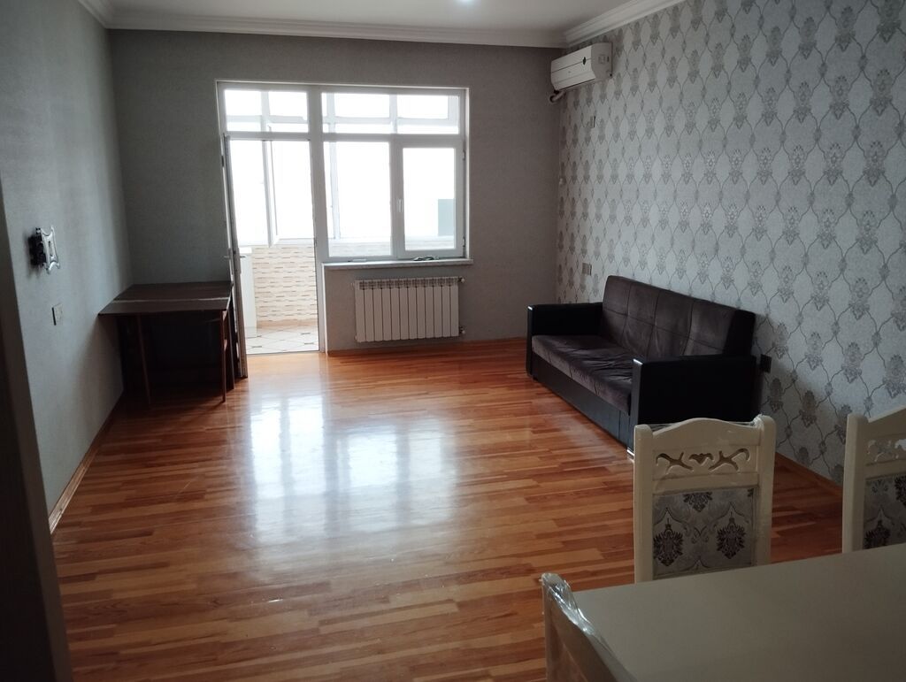 2 otaqlı, Yeni tikili, 68 kv. m