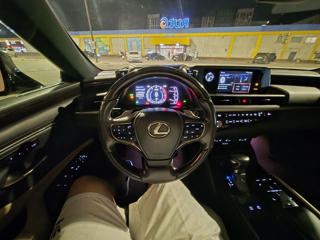Lexus ES: 2021 г., 2.5 л, Автомат, Гибрид, Седан: фото 3