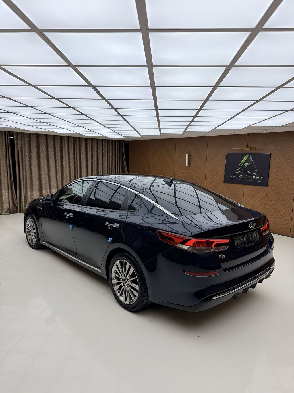 Kia K5: 2019 г., 2 л, Автомат, Бензин, Седан: фото 5