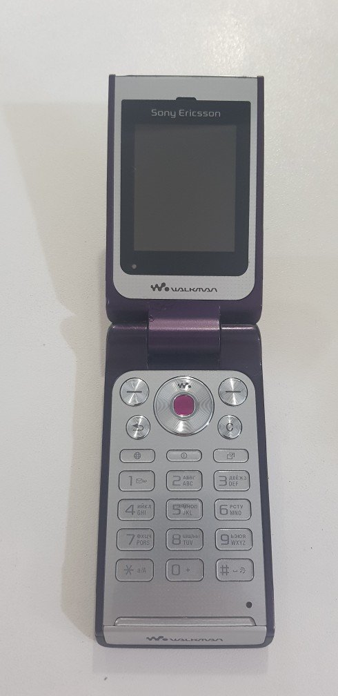 Sony Ericsson: Sony ericsson w 380i, qiymetde razilashmaq olar - lalafo.az Bakı şəhərində Sony ericsson w 380i, qiymetde razilashmaq olar