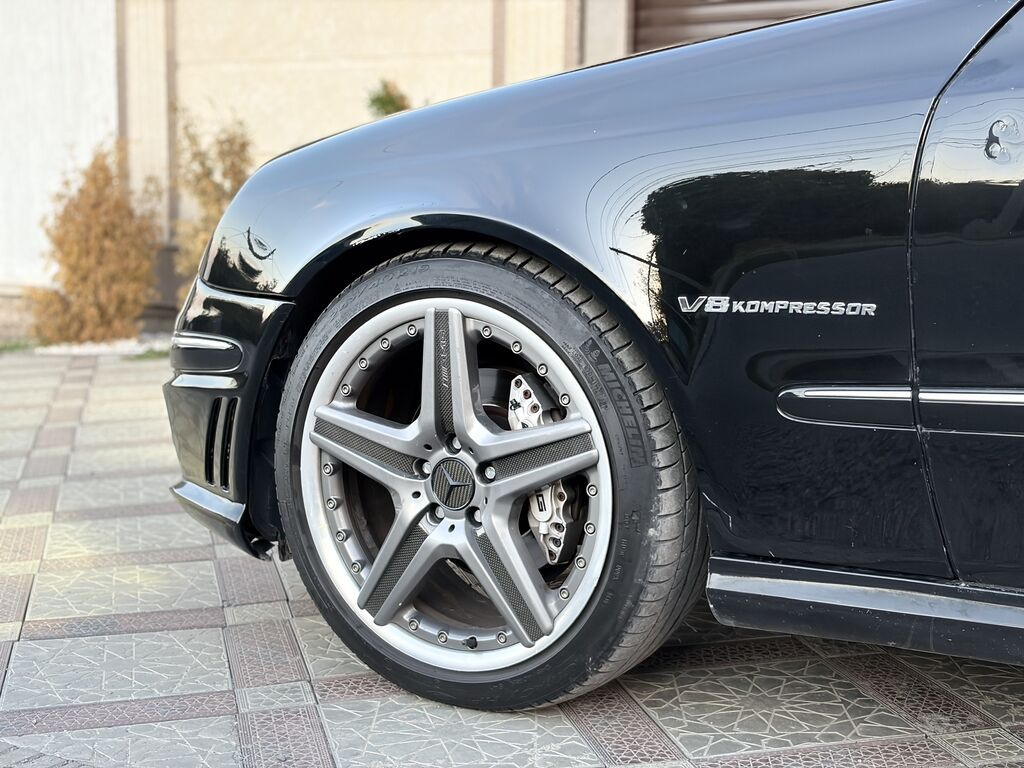 Mercedes-Benz E-класс AMG: 2004 г., 5.5 л, Автомат, Бензин, Седан: фото 6