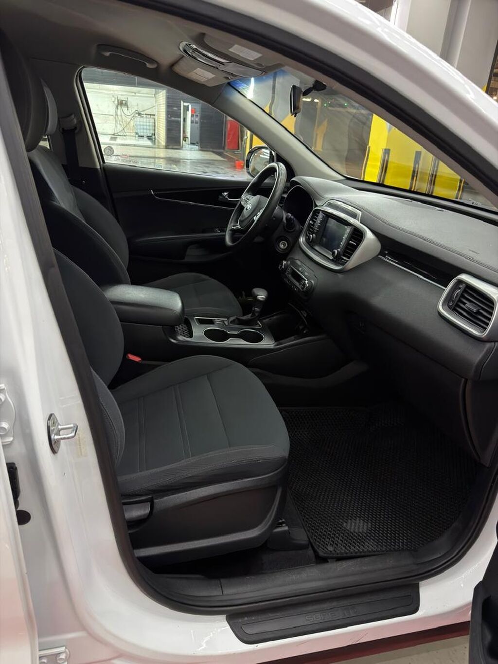 Kia Sorento: 2019 г., 3.3 л, Автомат, Бензин, Универсал: фото 5
