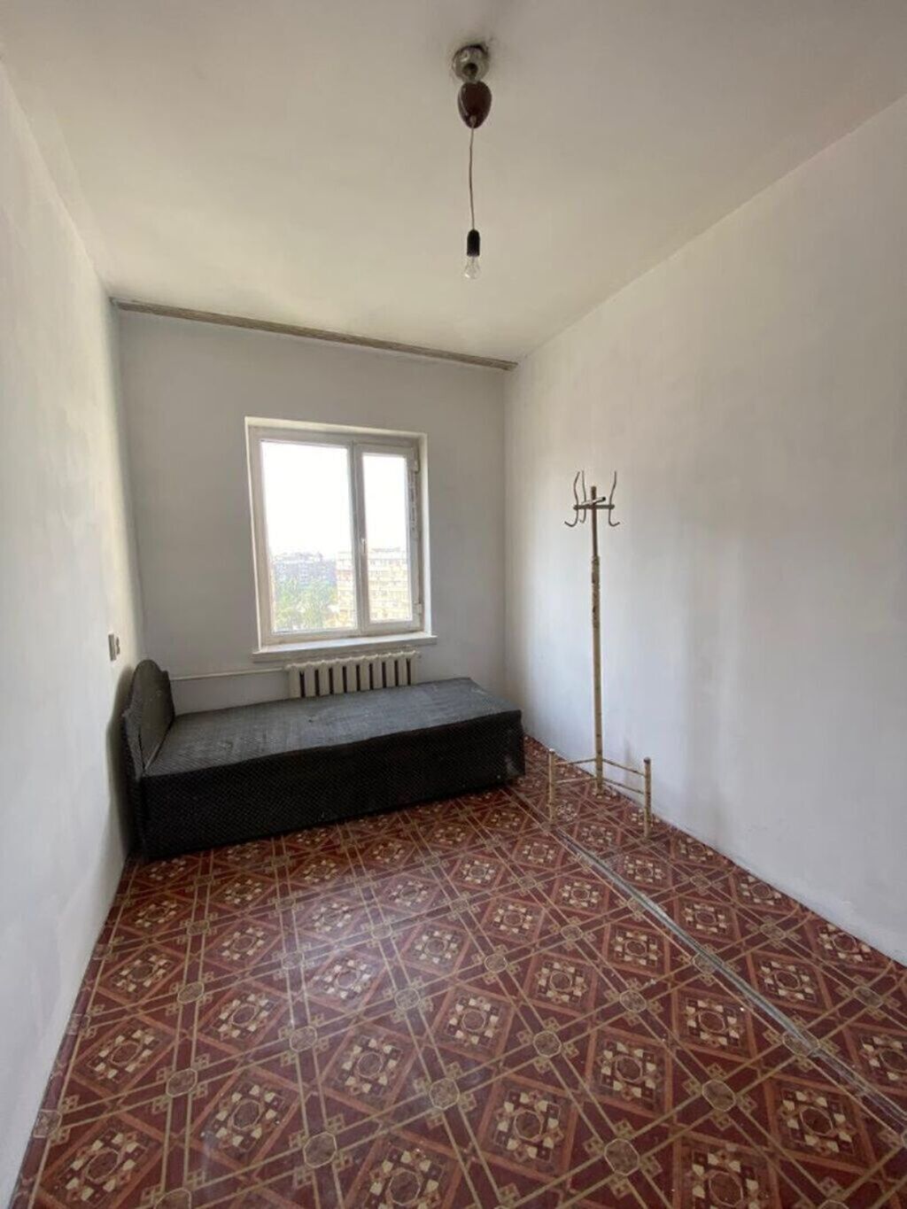 3 комнаты, 60 м², Восток-5 мкр 105 серия, 9 этаж, Старый ремонт
