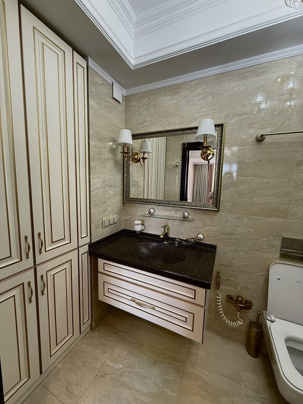 4 комнаты, 140 м², Элитка, 5 этаж, Дизайнерский ремонт — фото 7