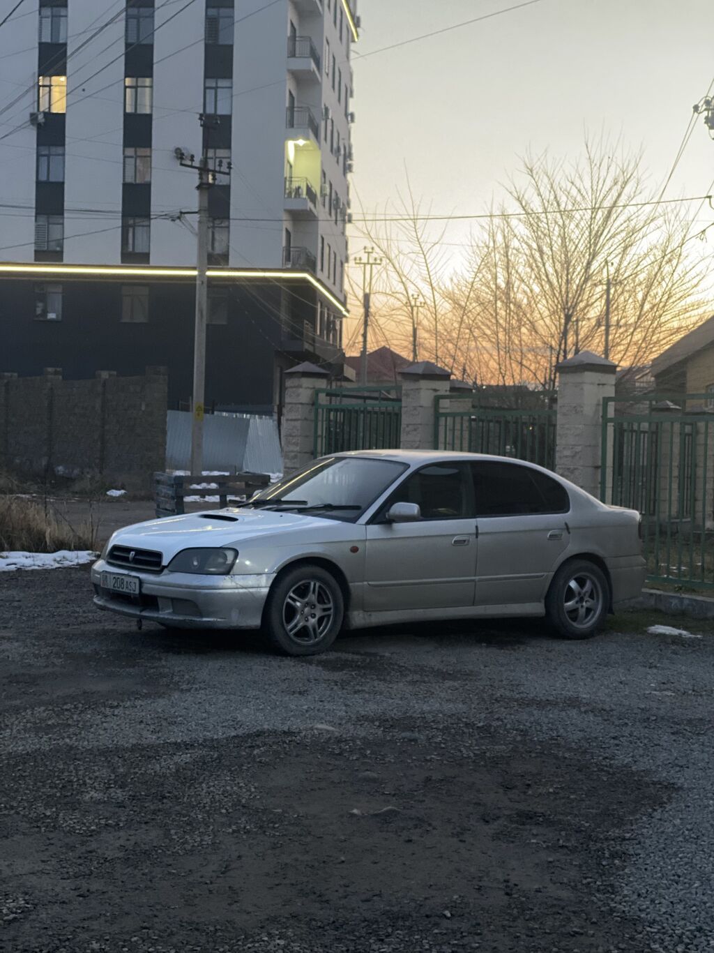 Subaru Legacy: 2000 г., 2 л, Автомат, Газ, Седан: фото 4