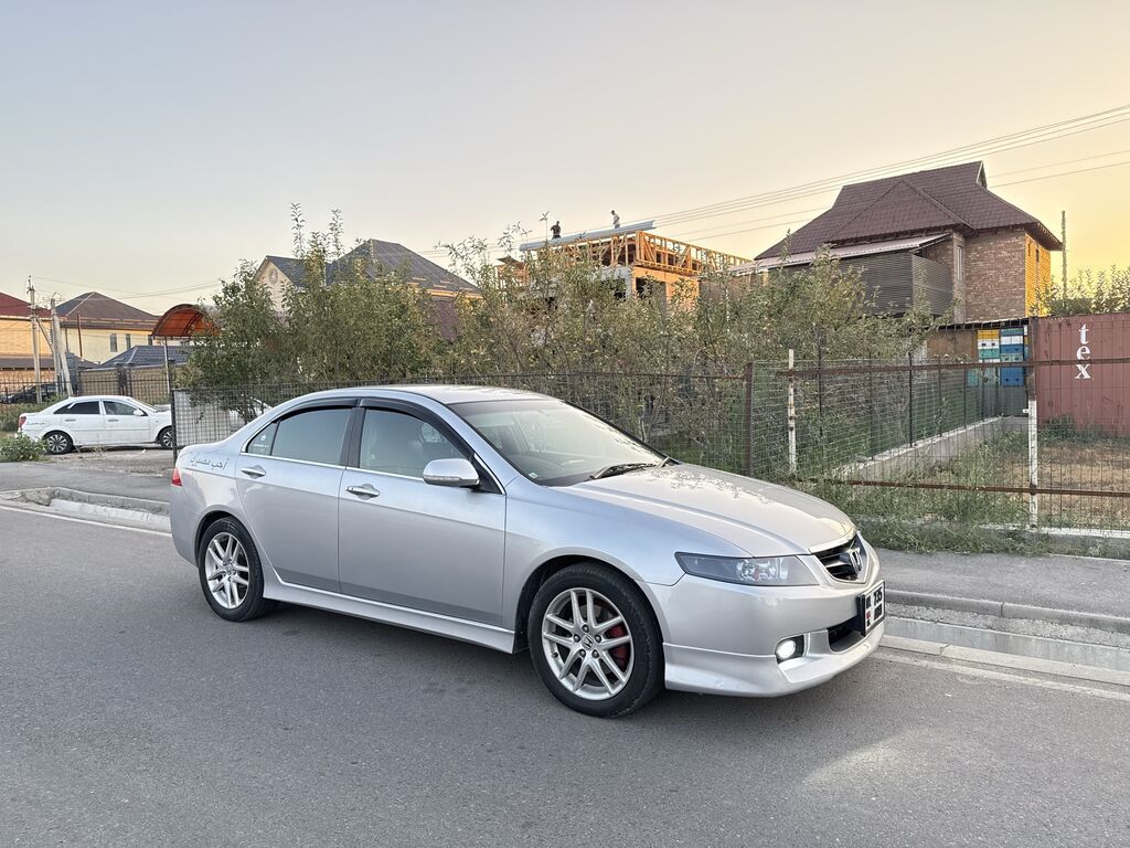 Honda Accord: 2003 г., 2.4 л, Автомат, Газ, Седан: фото 2