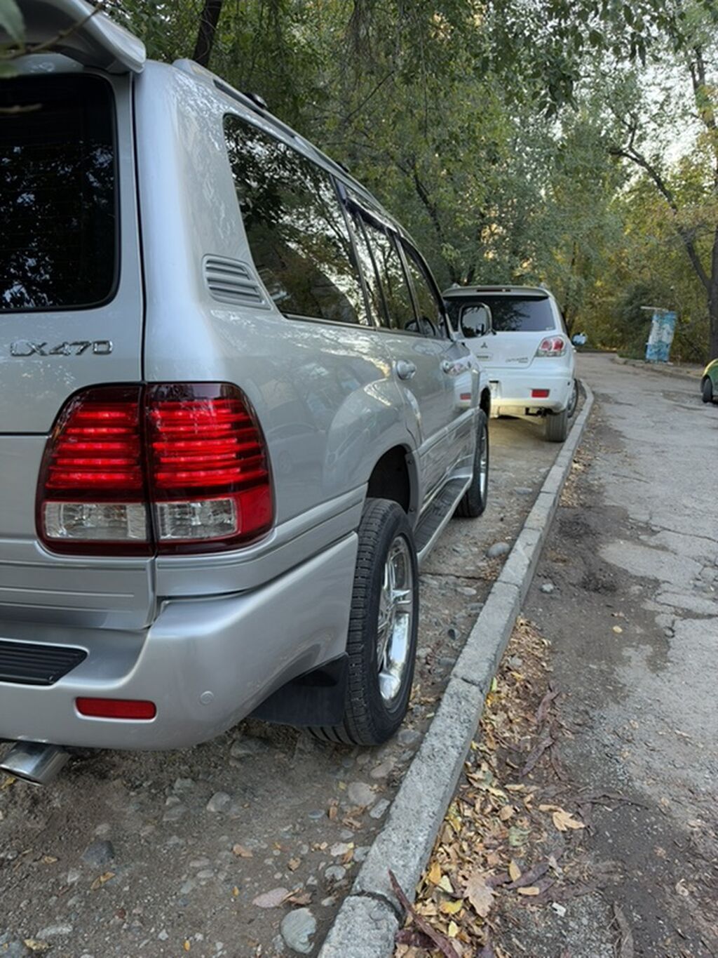 Lexus LX: 2007 г., 4.7 л, Автомат, Бензин, Внедорожник: фото 4