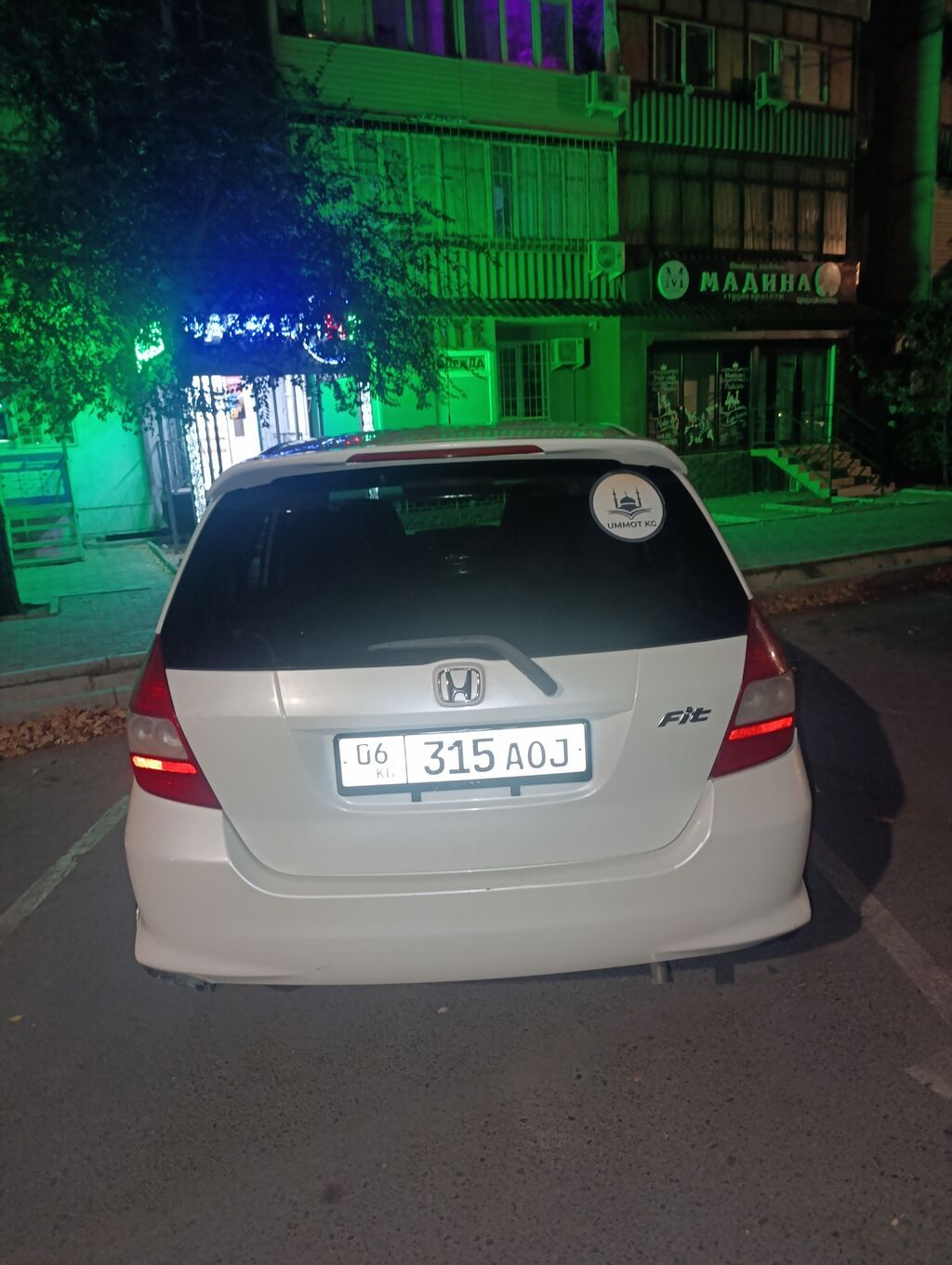 Honda Fit: 2003 г., 1.3 л, Автомат, Бензин, Хэтчбэк: фото 5