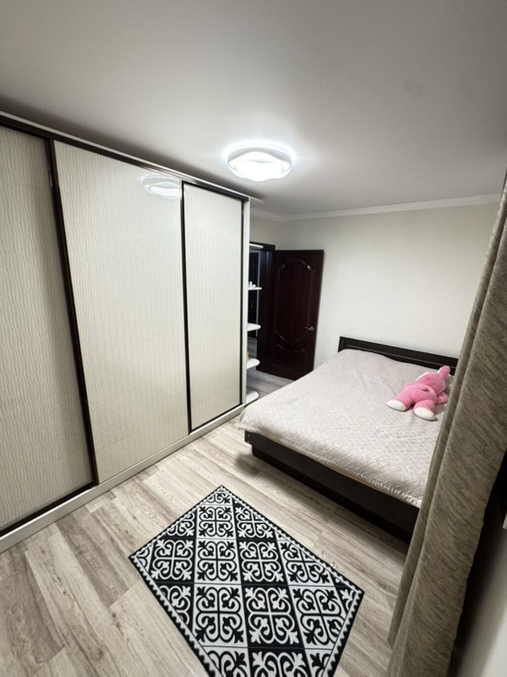 3 комнаты, 73 м², Нижний Джал (Джал-23) Индивидуалка, 18 этаж, Дизайнерский ремонт: фото 2