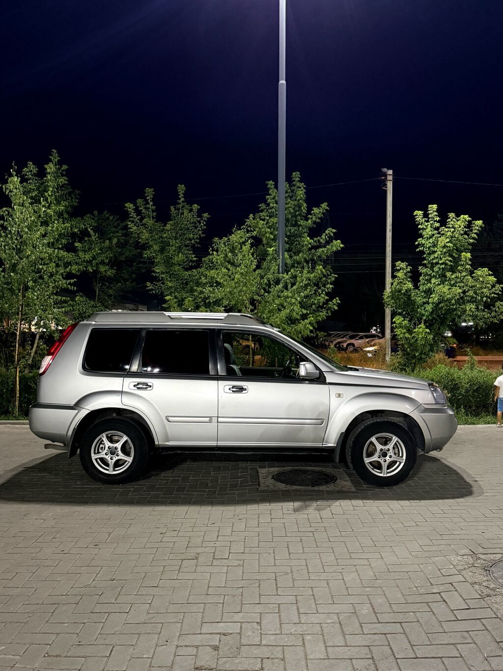 Nissan X-Trail: 2004 г., 2.5 л, Автомат, Бензин, Кроссовер: фото 2
