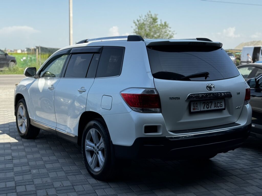 Toyota Highlander: 2012 г., Бензин, Кроссовер — фото 6