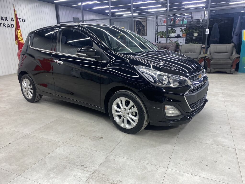 Chevrolet Spark: 2019 г., 1 л, Автомат, Бензин, Хэтчбэк: фото 2