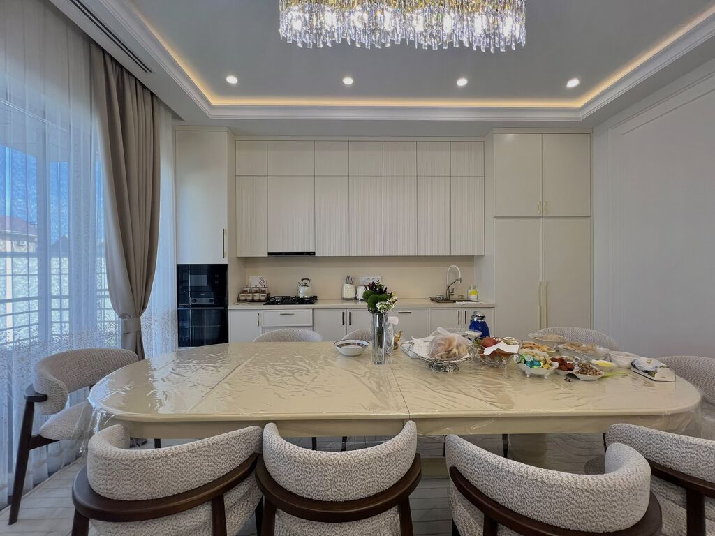 6 комнат, 240 м², 8 соток, Бишкек, Агентство недвижимости: фото 6