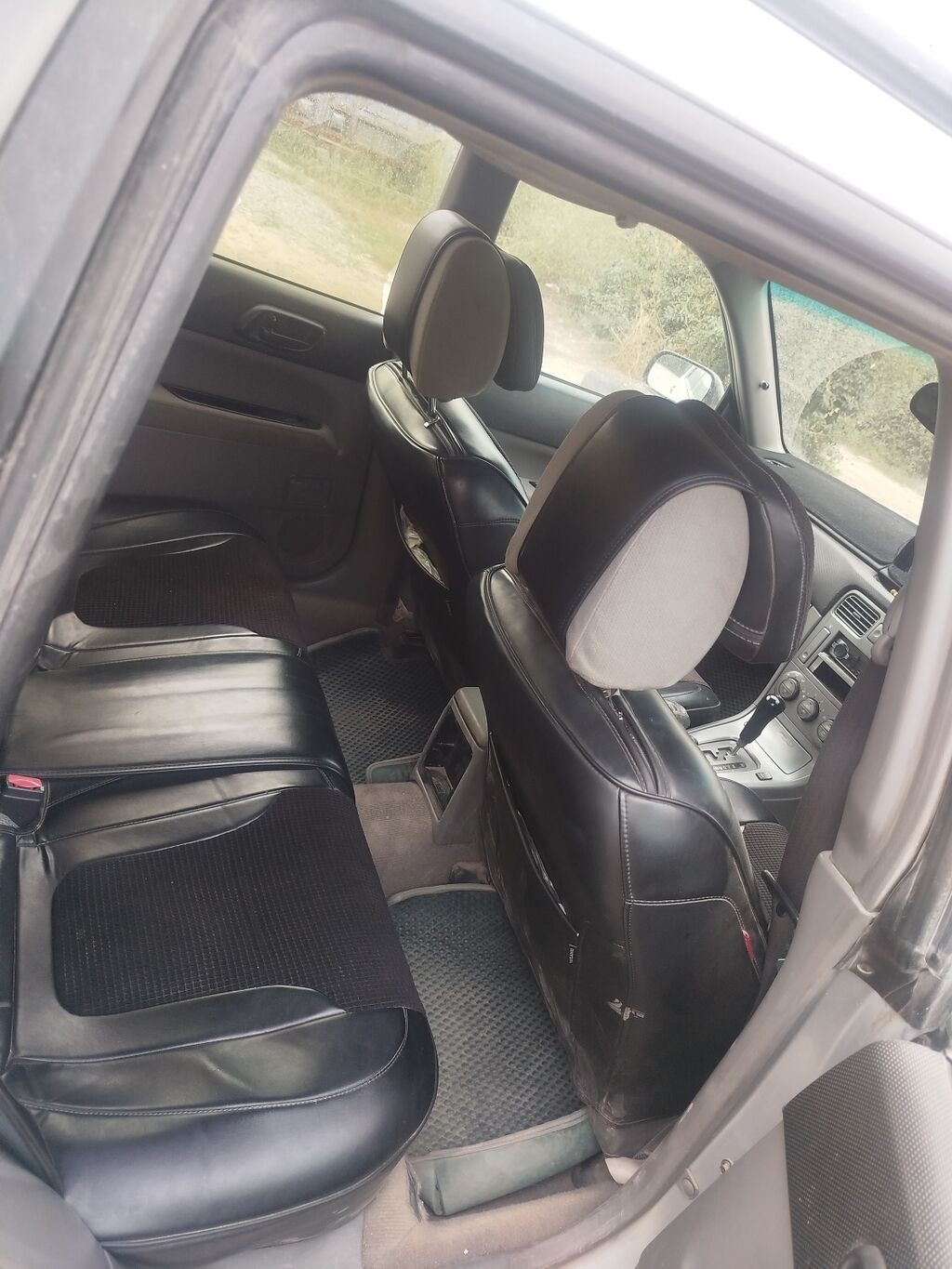 Subaru Forester: 2003 г., 2 л, Автомат, Бензин, Кроссовер: фото 5