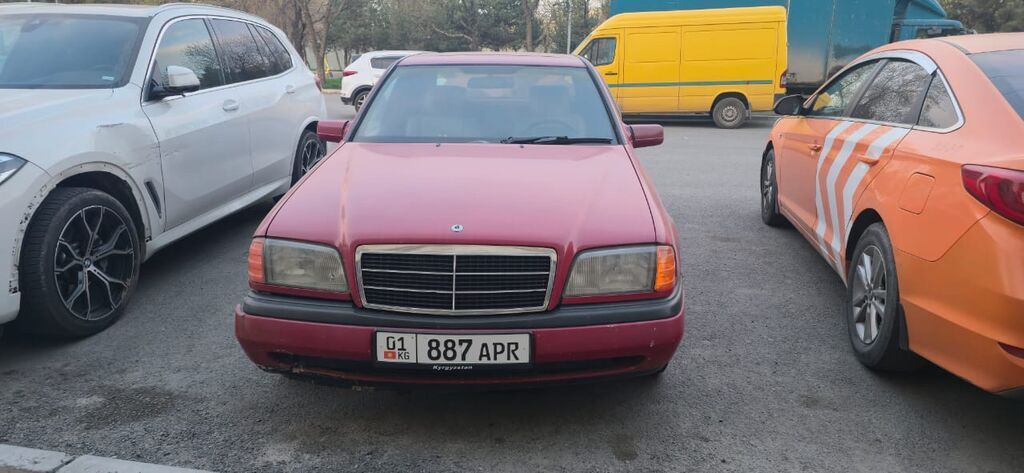 Mercedes-Benz C-Class: 1994 г., 1.8 л, Механика, Бензин, Седан: фото 1