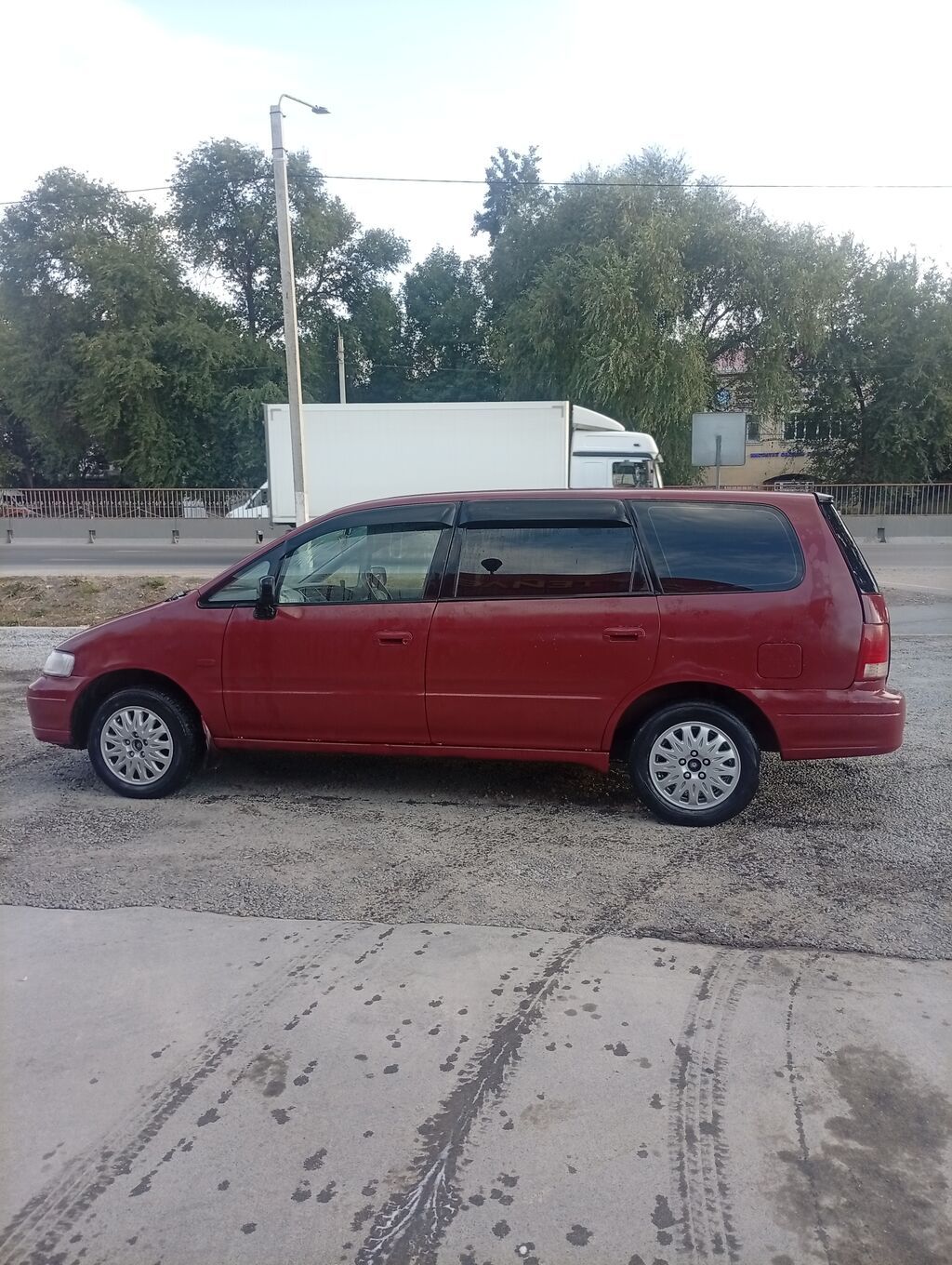 Honda Odyssey: 1996 г., 2.2 л, Автомат, Газ, Минивэн: фото 4