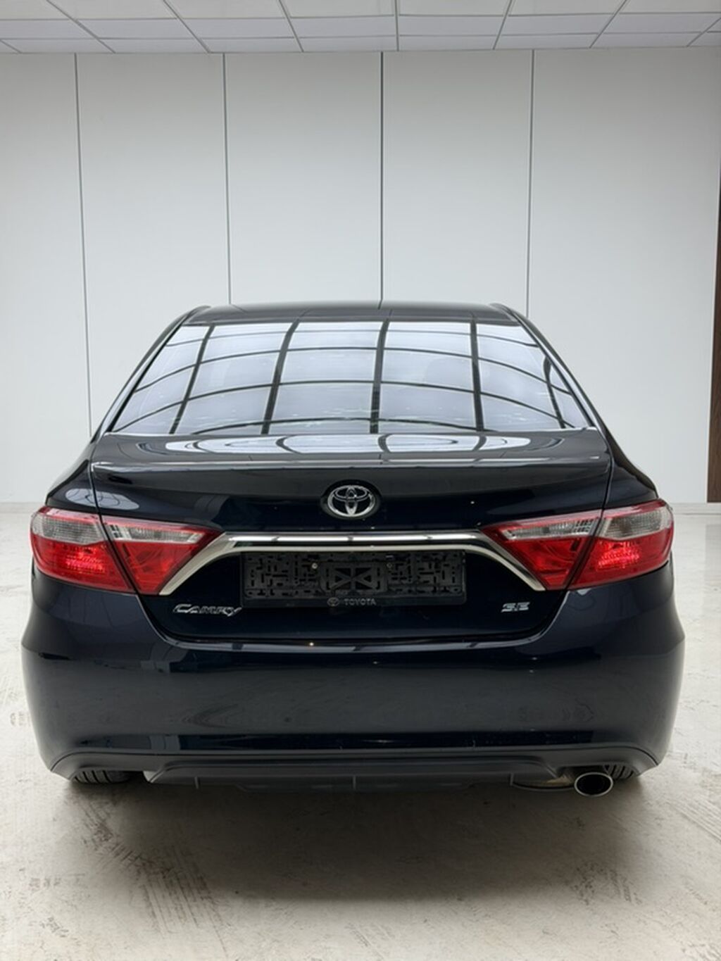 Toyota Camry: 2017 г., 2.5 л, Автомат, Бензин, Седан: фото 5