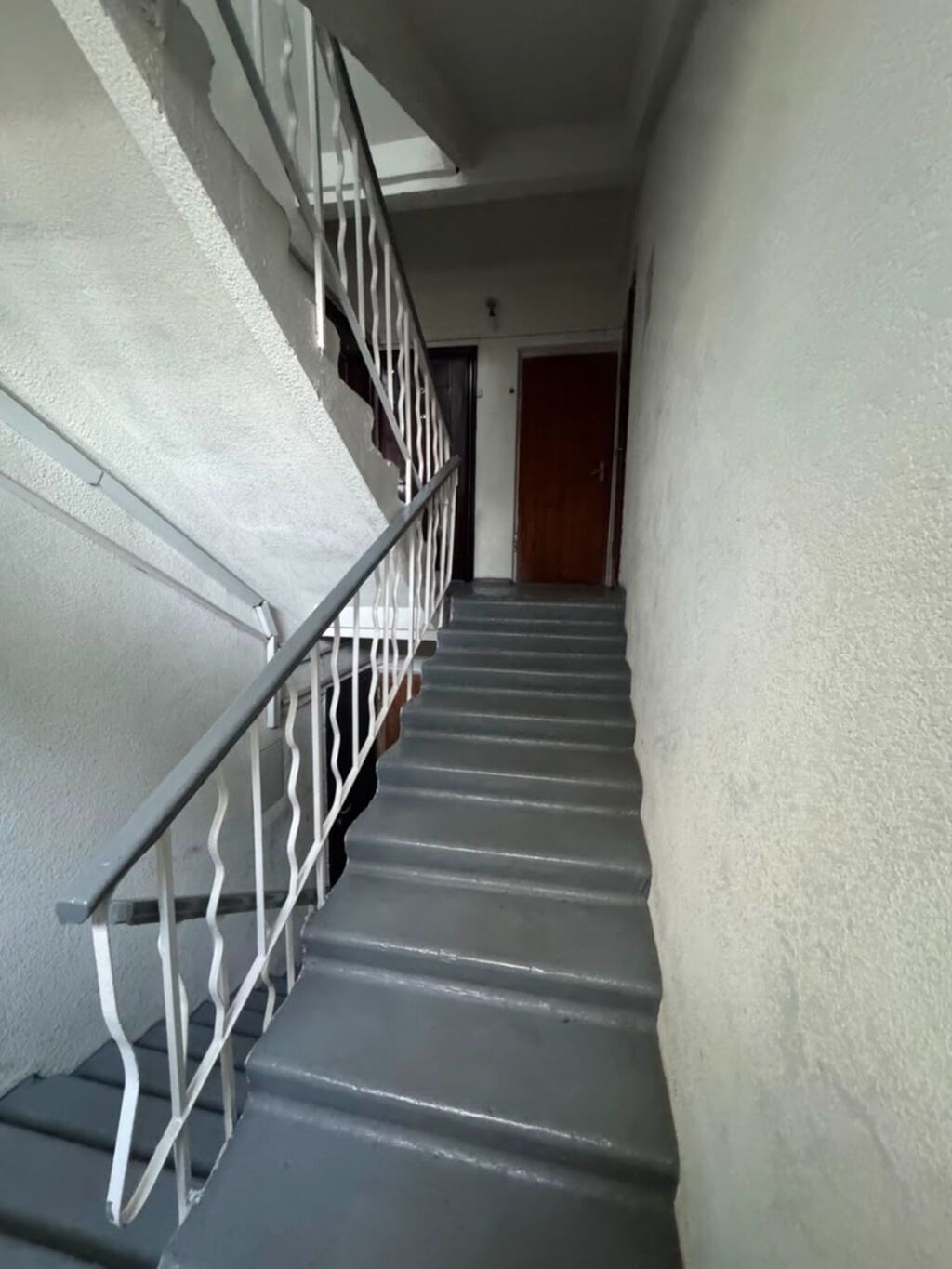 2 комнаты, 43 м², Мед Академия Хрущевка, 2 этаж, Косметический ремонт: фото 2