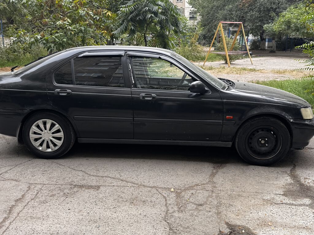 Honda Civic: 2000 г., 1.5 л, Газ: фото 3