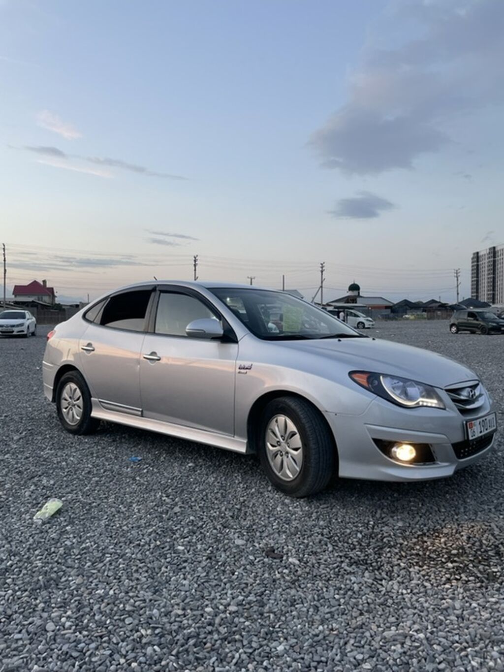 Hyundai Elantra 2012, газ, седан: фото 2