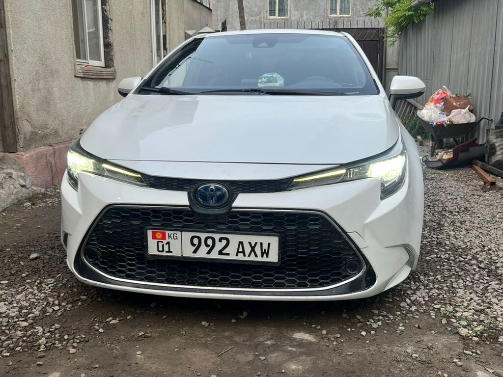 Toyota Levin: 2020 г., 1.8 л, Вариатор, Гибрид, Седан: фото 8