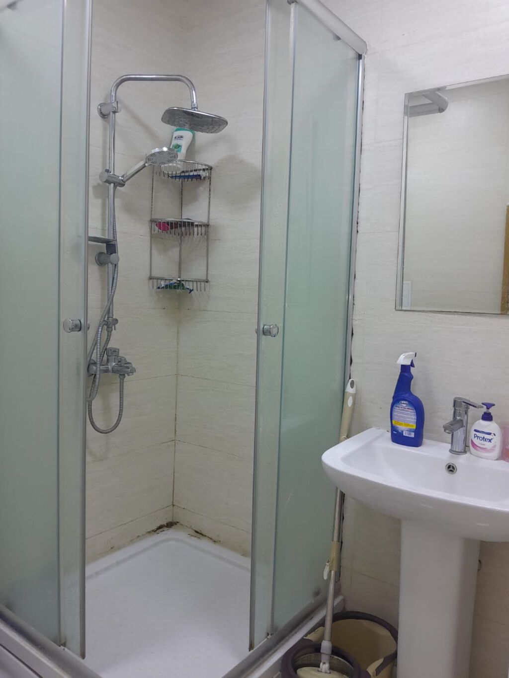 MƏNZİL KİRAYƏ VERİLİR! 🏠 📍 Ünvan: Xətai rayonu, Lütfizadə küçəsi 🏷️