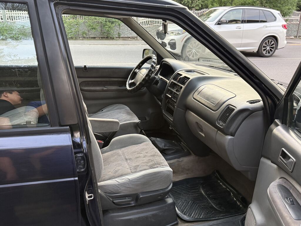 Mazda MPV: 1996 г., 2.5 л, Механика, Дизель, Минивэн: фото 7